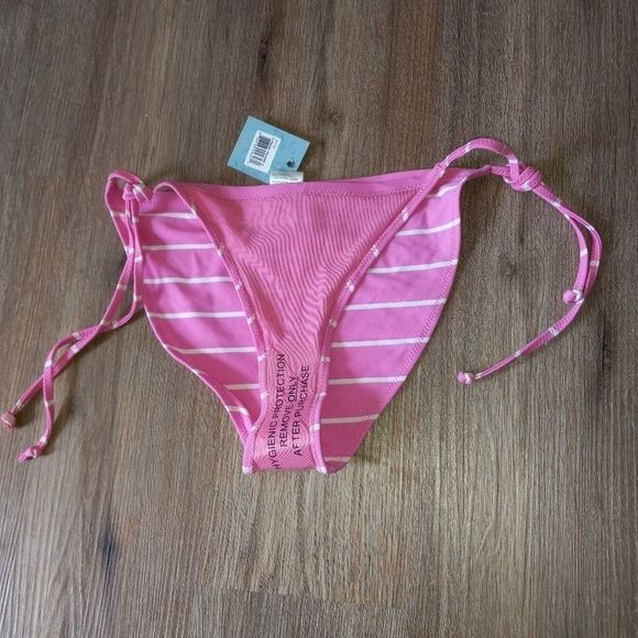 NEW WITH TAGS BITTEN BIKINI BOTTOMS - Picture 4 of 4